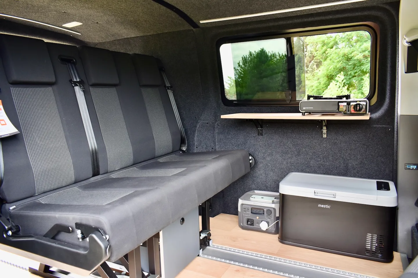 van-amenage-vasp-autocaravane