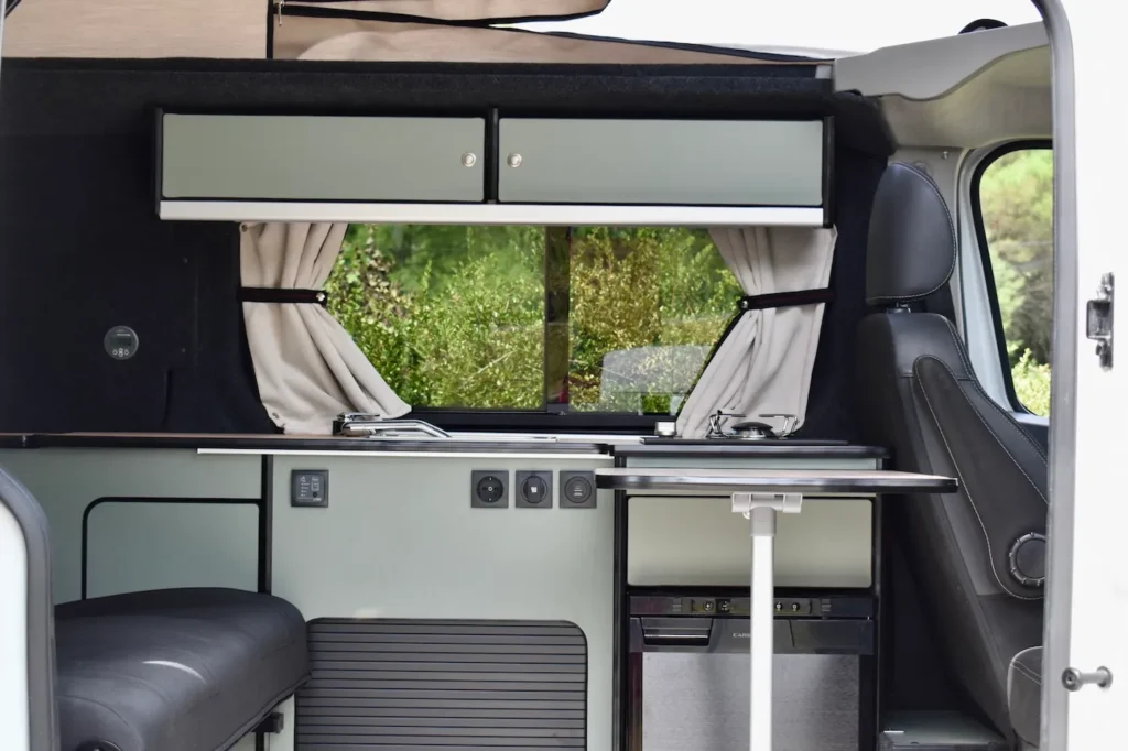 victron-energy-van-bateau_1_11zon