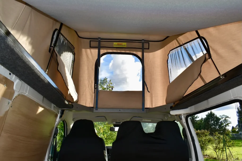 peugeot-expert-toit-relevable