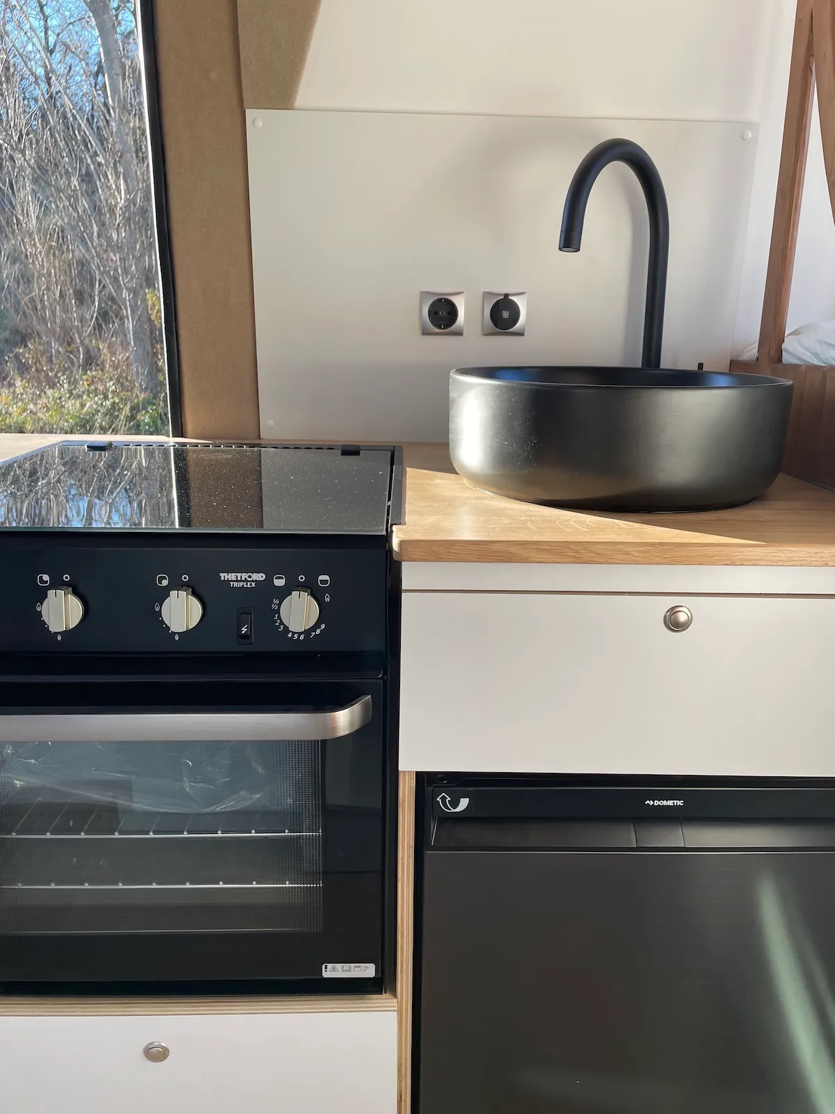 panneau-solaire-van_6_11zon