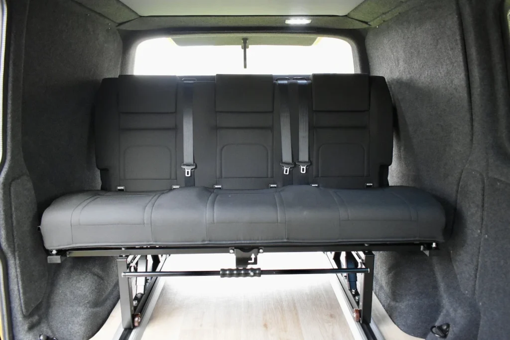 ajouter-banquette-lit-van_6_11zon