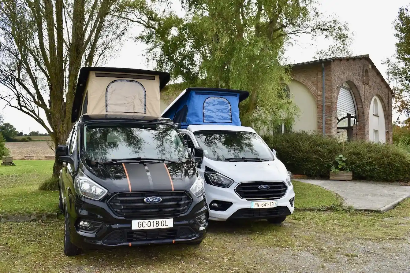Toit-relevable-Ford-Transit-Custom-V362_2_11zon