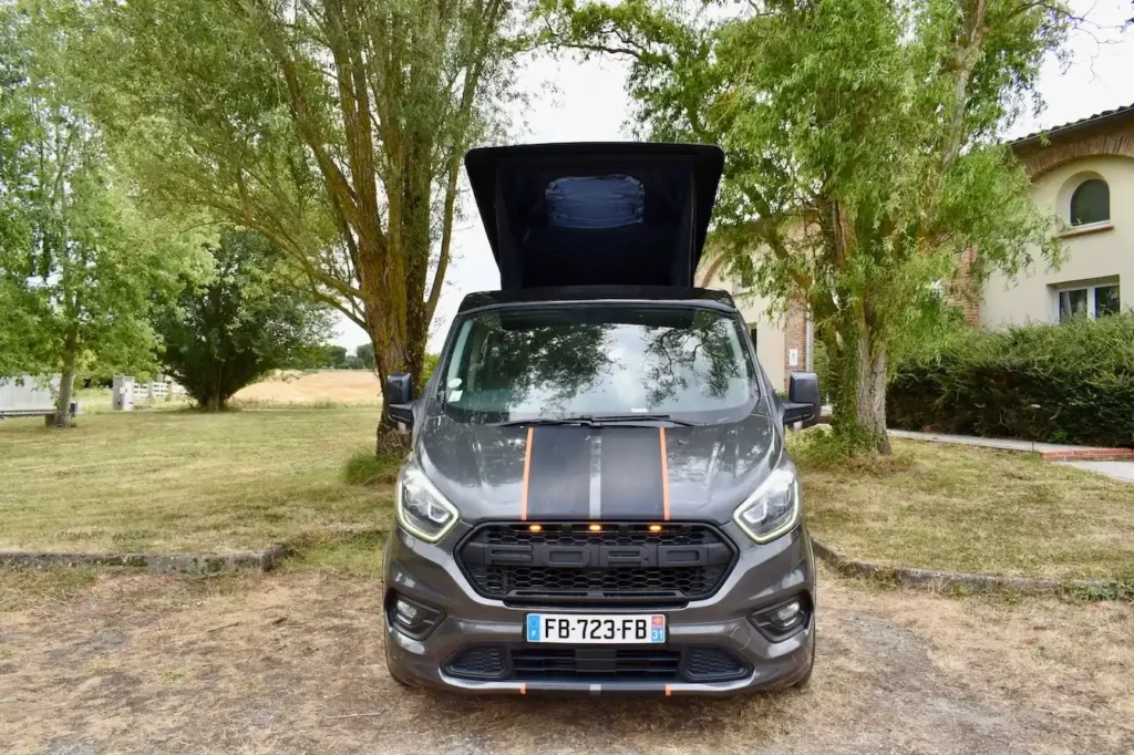 amenagement-van-ford-transit-custom