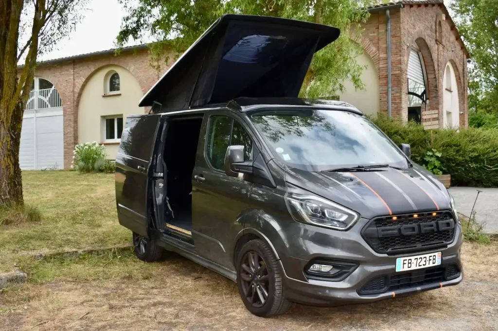 specialiste-installation-toit-relevable-ford