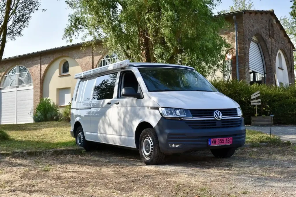 vanlife-ford-transit-custom-amenage_2_11zon
